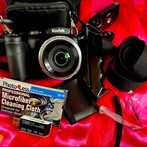 KODAK PIXPRO AZ252 Bridge Digital Camera